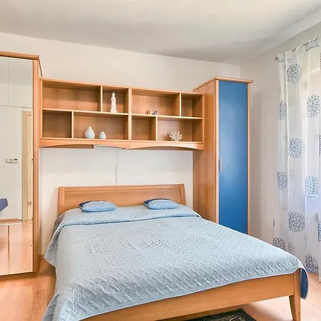 Apartment Nova Veruda Pula